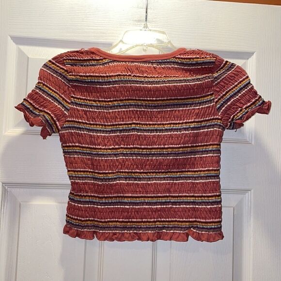 ✨Wild Fable Striped Smocked Crop Top - Picture 4 of 4